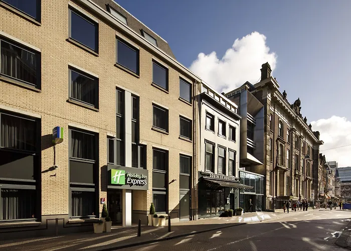 3 SterneHotel Holiday Inn Express The Hague - Parliament By Ihg