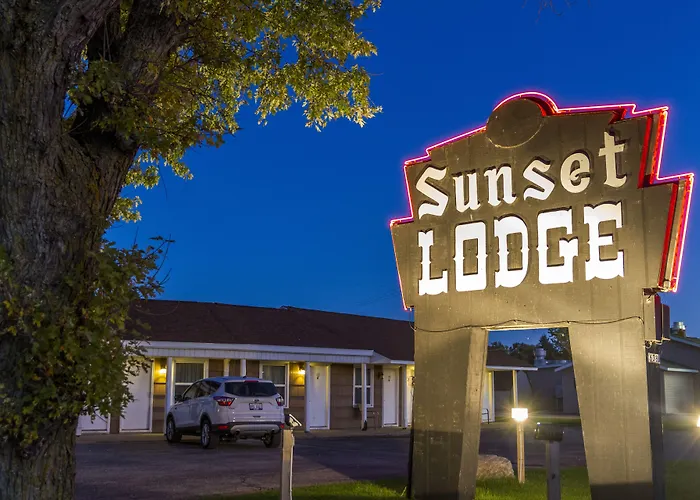 Sunset Lodge Escanaba