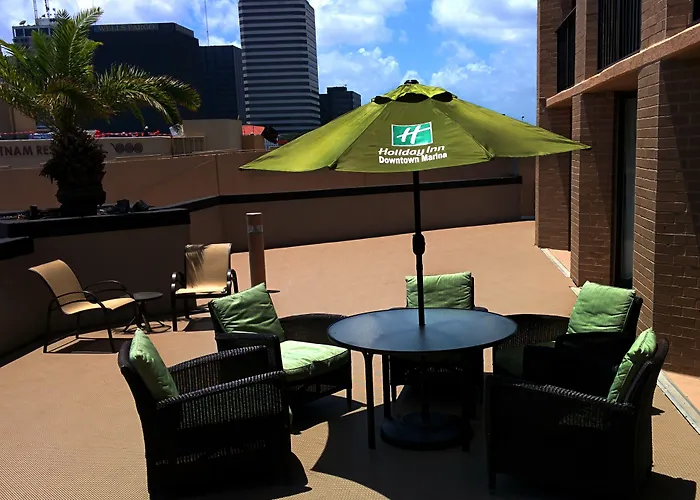 Luxury hotel only: Holiday Inn Corpus Christi Downtown Marina By Ihg