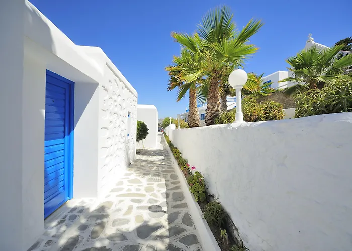 Central hotel: Mykonos Beach Hotel