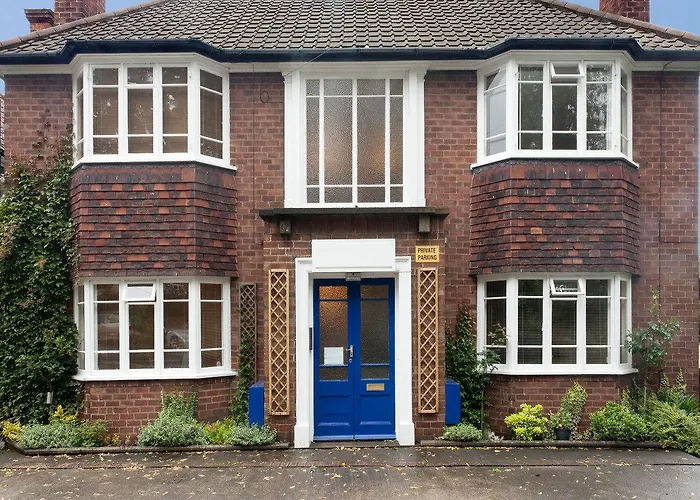 Poplar House Garden Apartment