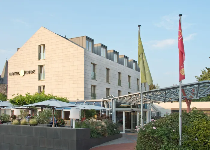 Hotel mit Hund Gude