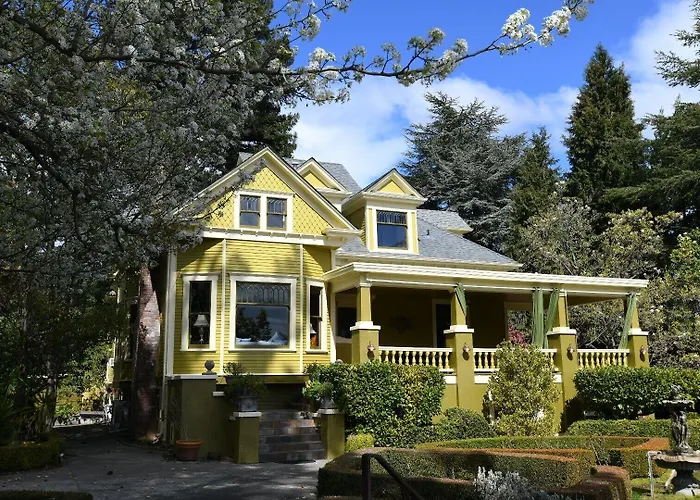 B&B only: Calderwood Inn