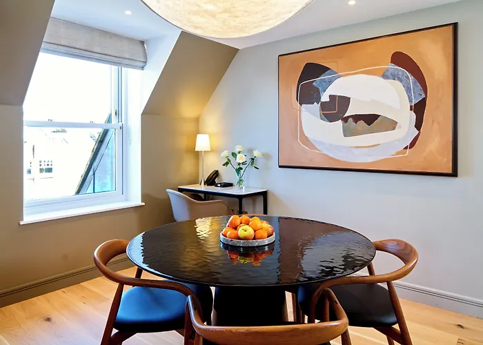 Best Selfcatering Cheval Phoenix House At Sloane Square