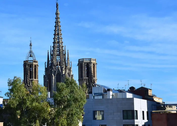 Aspasios Catedral Apartments