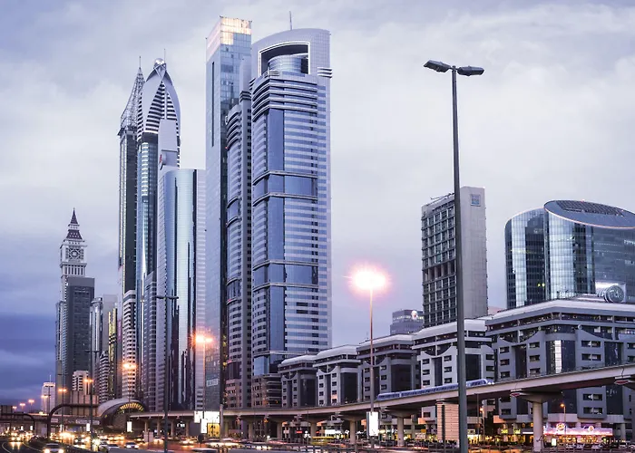 Central hotel: Carlton Downtown Hotel