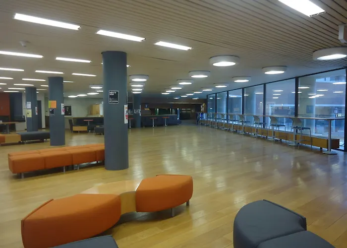 University Of Toronto - New College Residence - Wilson Hall Residence