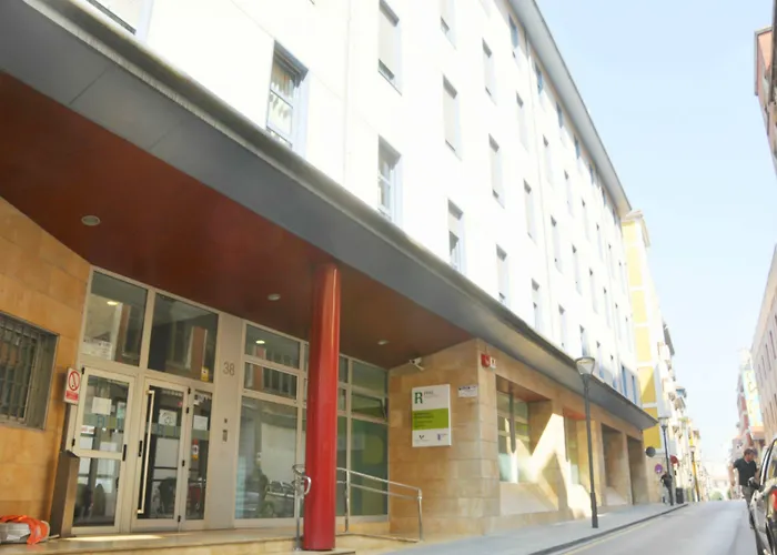 Residencia Universitaria Blas De Otero