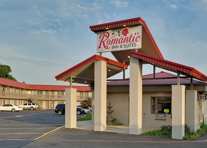 Hotel with view: Romantic Inn & Suites