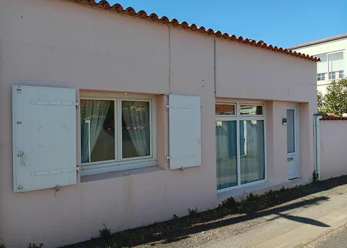 Studio Confortable et Bien Situé – Plages, Port, Animations à Deux Pas - FR-1-476-194