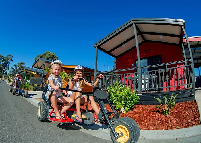 Pet Friendly hotel: Big4 Bendigo Park Lane Holiday Park