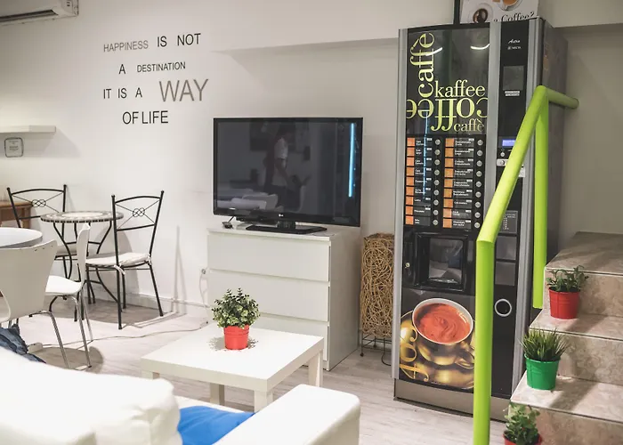 The Hostels Rocket s Gracia