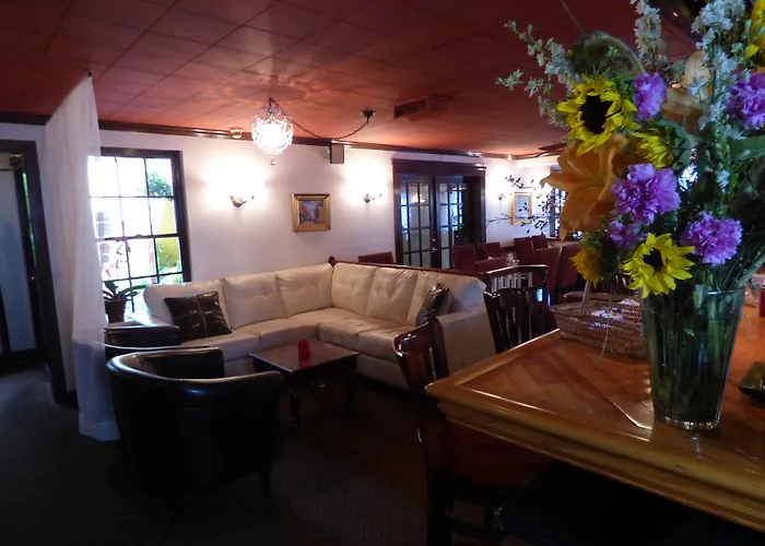 Old City House Inn And Restaurant