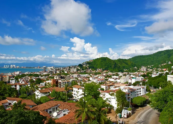 Pinnacle Resorts 220