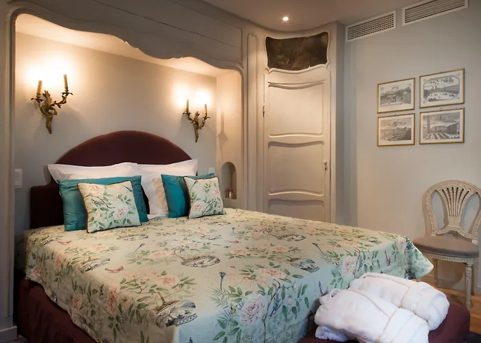Canalside House - Luxury Guesthouse