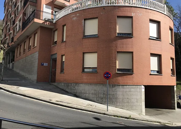 Pensión La Salve
