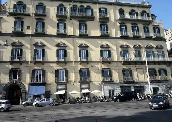  Palazzo Satriano