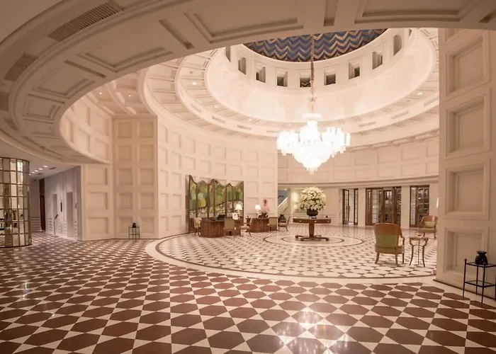 Hotel with view: The Oberoi Amarvilas Agra