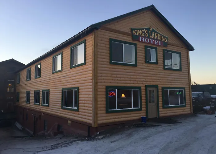Hotel: Kings Landing