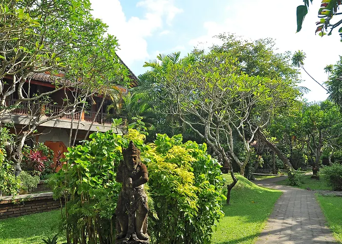 Pension Guide Three Brothers Bali Legian Bungalows & Villas