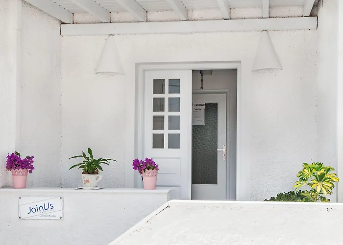 Join Us Low Cost Rooms