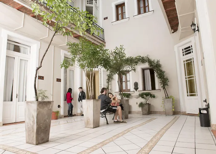 Hotel perto da faculdade: Milhouse Hostel Hipo