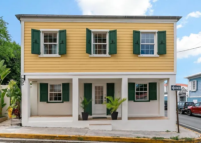 The Queen'S Quarters - King Bed - Ac - Walkable