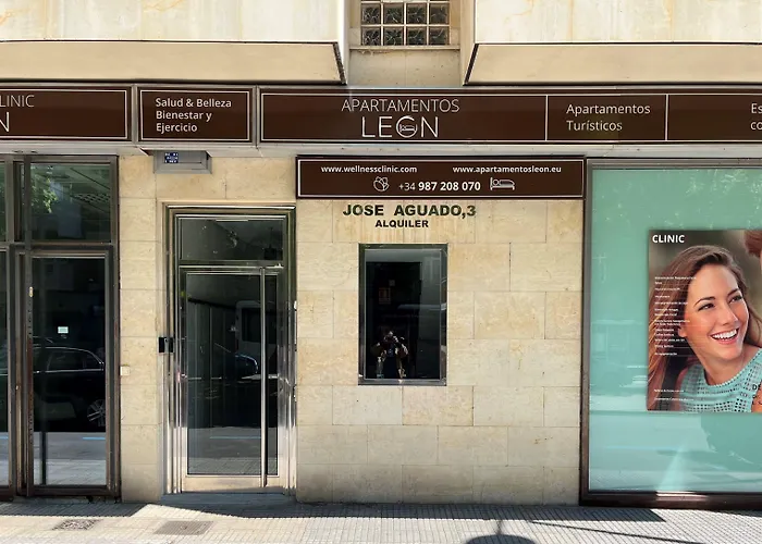 Apartamentos León