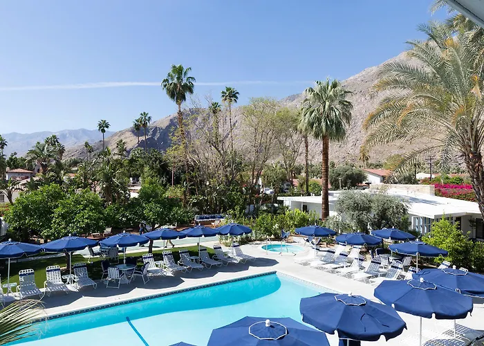 3 star hotels Holiday House Palm Springs