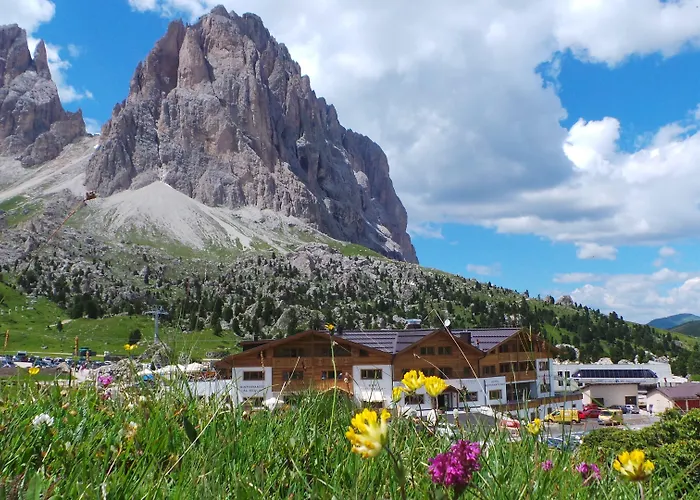 Hotel mit Whirlpool Passo Sella Dolomiti Mountain Resort