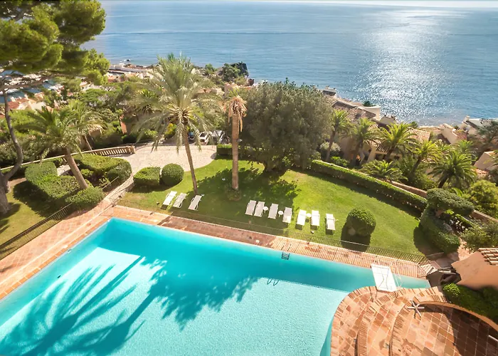 Hôtel Club Port La Galère