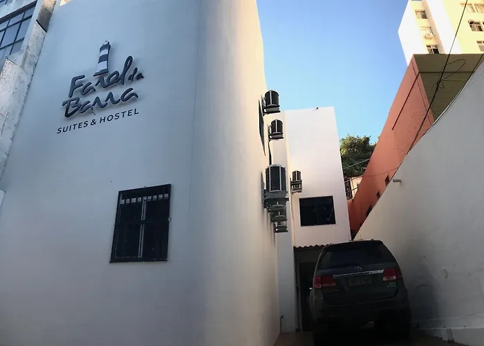 Farol Da Barra Suites E