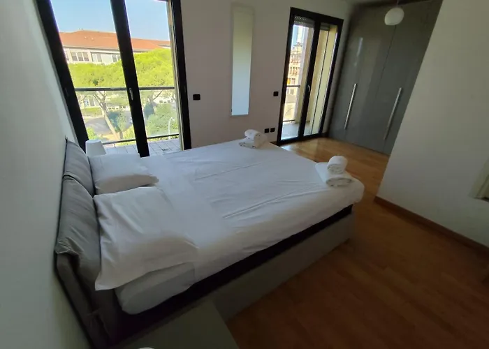  Nice Residence
