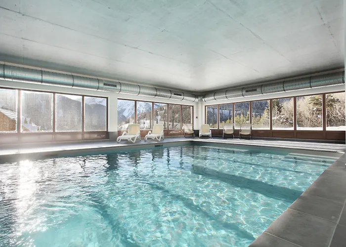 Hôtel avec piscine: Résidence Odalys Le Village de Praroustan