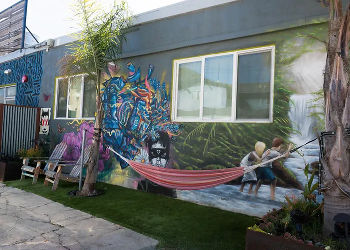 Beach hotel: House Of Trestles