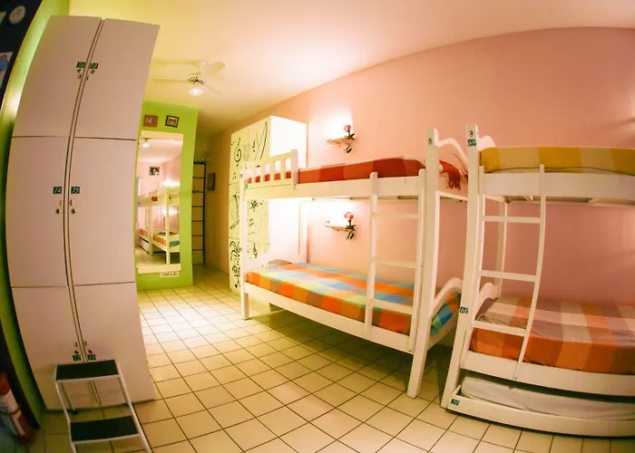 Fit Hostel - Piratas Da Praia