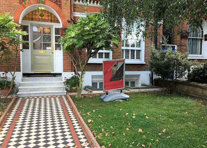 Pension Guide Balham Lodge