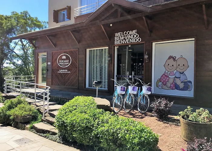 Albergue: Eleganz Hostel & Suites