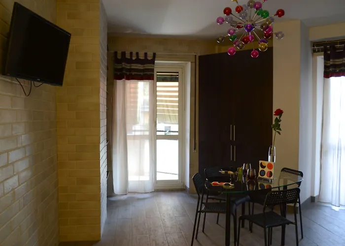 Hotel romantico: Let's go to Rome