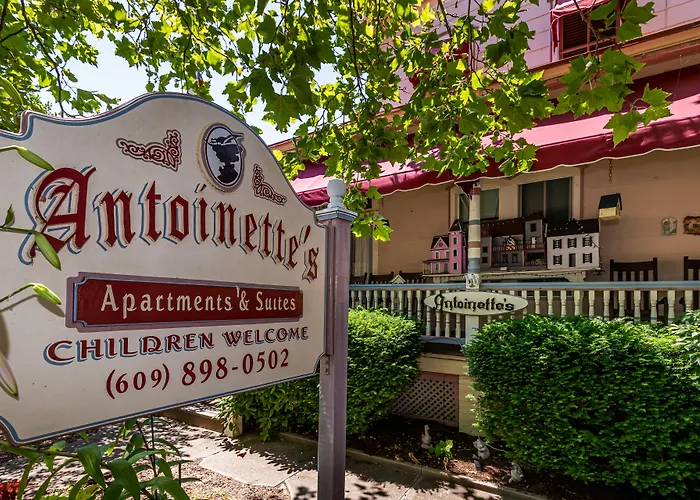 Antoinette'S Apartments & Suites