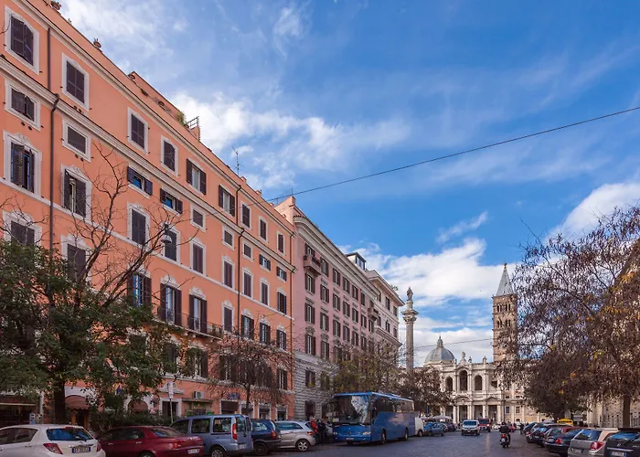 Hotel: The Bluehostel