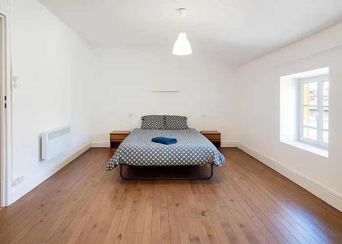 Appartement 2 chambres avec baignoire