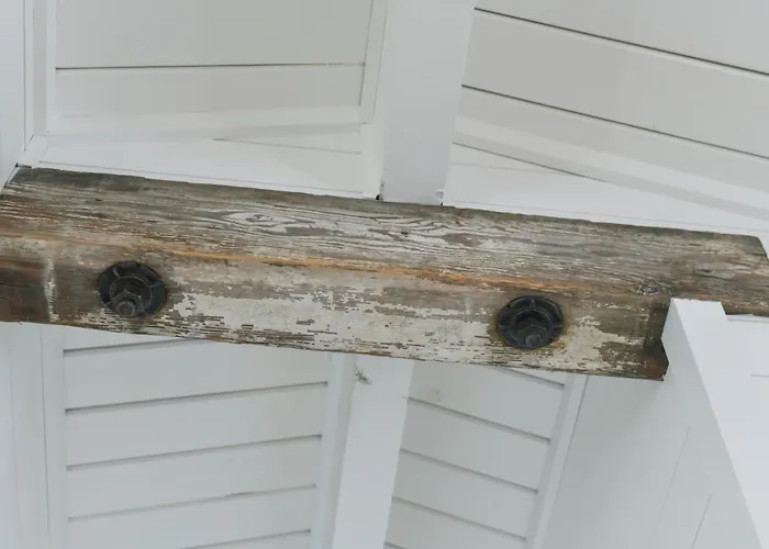 Scandinavian Cottage By The Sea, Close Walk To Ferry And Town