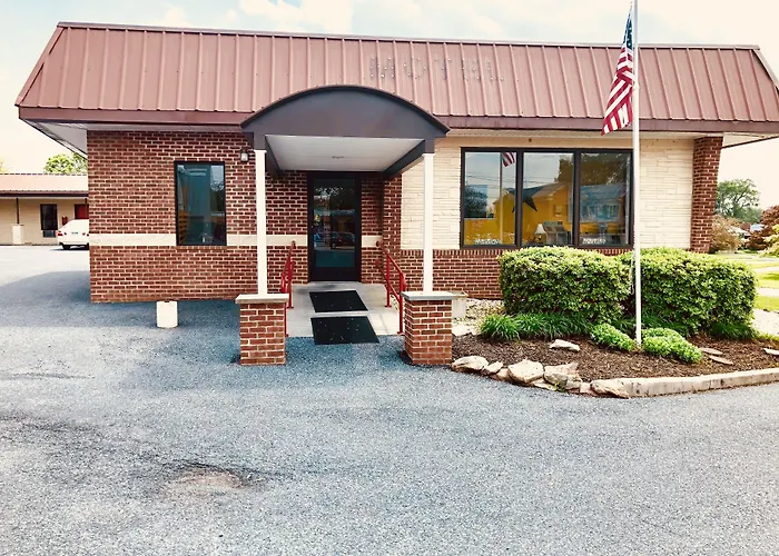 Airport Hotel: Hampton Inn
