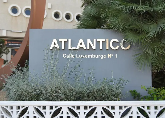 Hotel cerca del colegio: Safestay Calpe Seafront - Apartment Atlantico