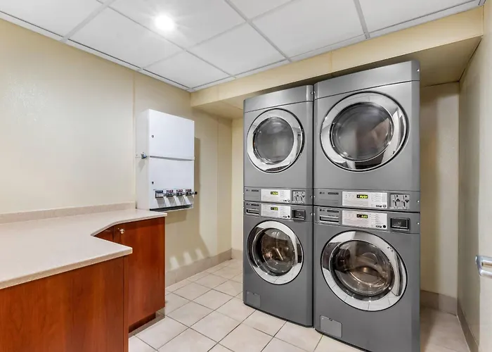 Econo Lodge Woodbridge