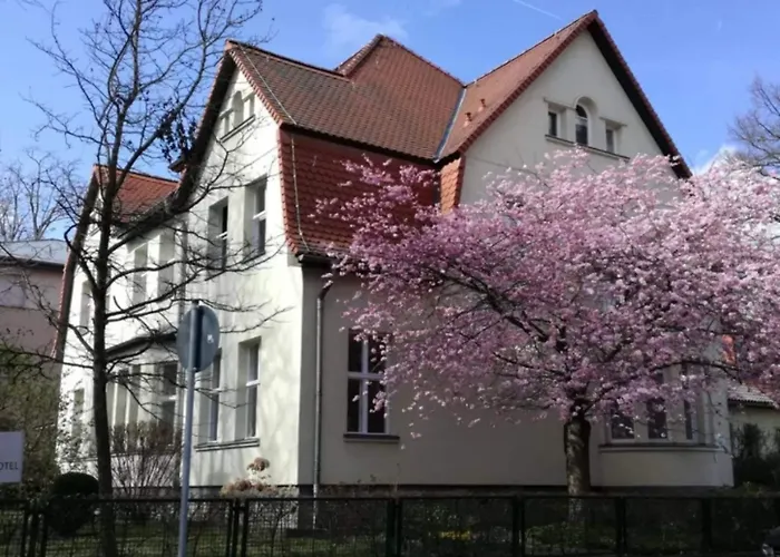 3-Sterne-Hotel: Stadt-Gut-Hotels - Das Kleine Hotel