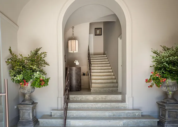 Lanzirotti Luxury Property