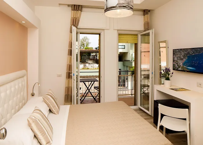 Comfort Rooms Con Piscina