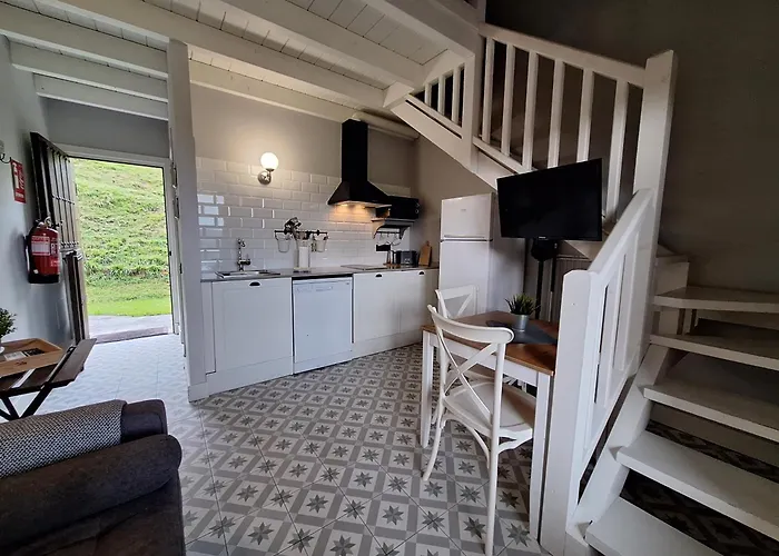 Apartamentos El Llanin